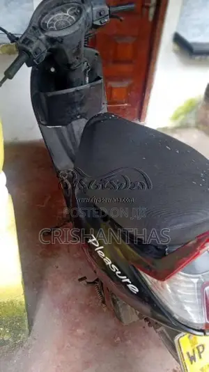 Hero Pleasure 2011 Motorbike (Used)