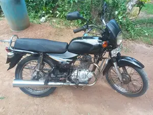 Bajaj Boxer 2008 Motorbike (Used)