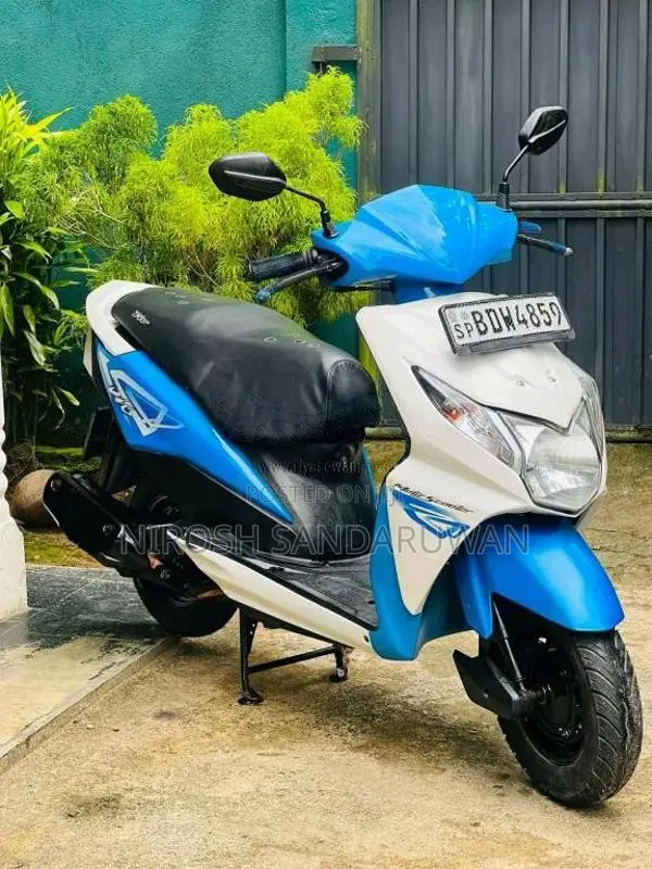 Honda Dio 2017 Motorbike (Used)