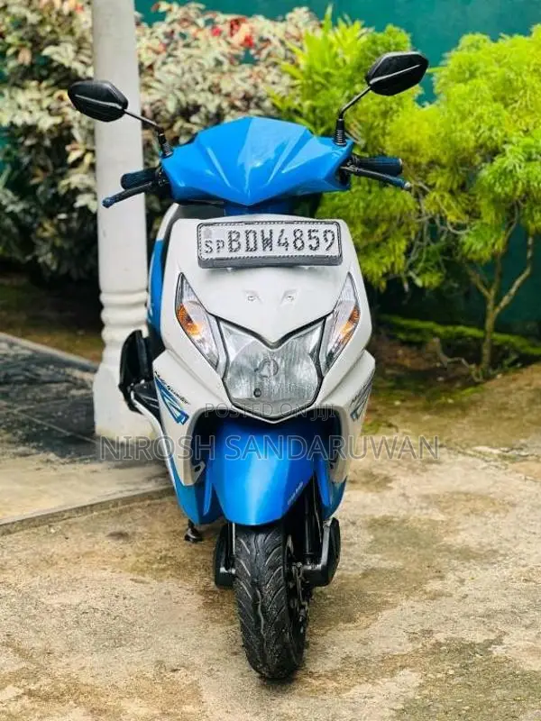 Honda Dio 2017 Motorbike (Used)
