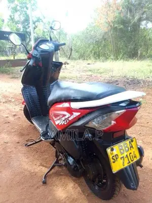 Honda Dio 2013 Motorbike (Used)