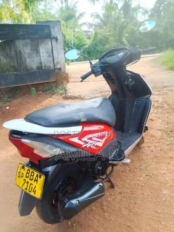 Honda Dio 2013 Motorbike (Used)