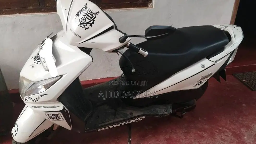 Honda DIO 2013 Motorbike (Used)