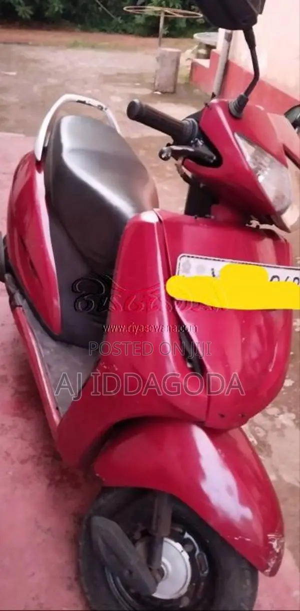 Honda ACTIVA 2012 Motorbike (Used)