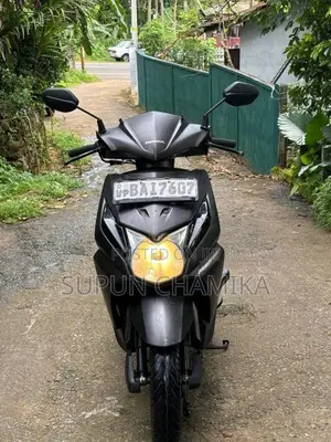 Honda Dio 2013 Motorbike (Used)