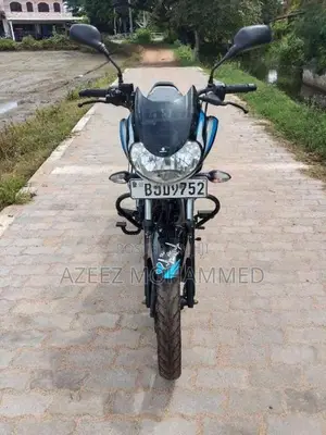 Bajaj Discover 125 2023 Motorbike (Used)