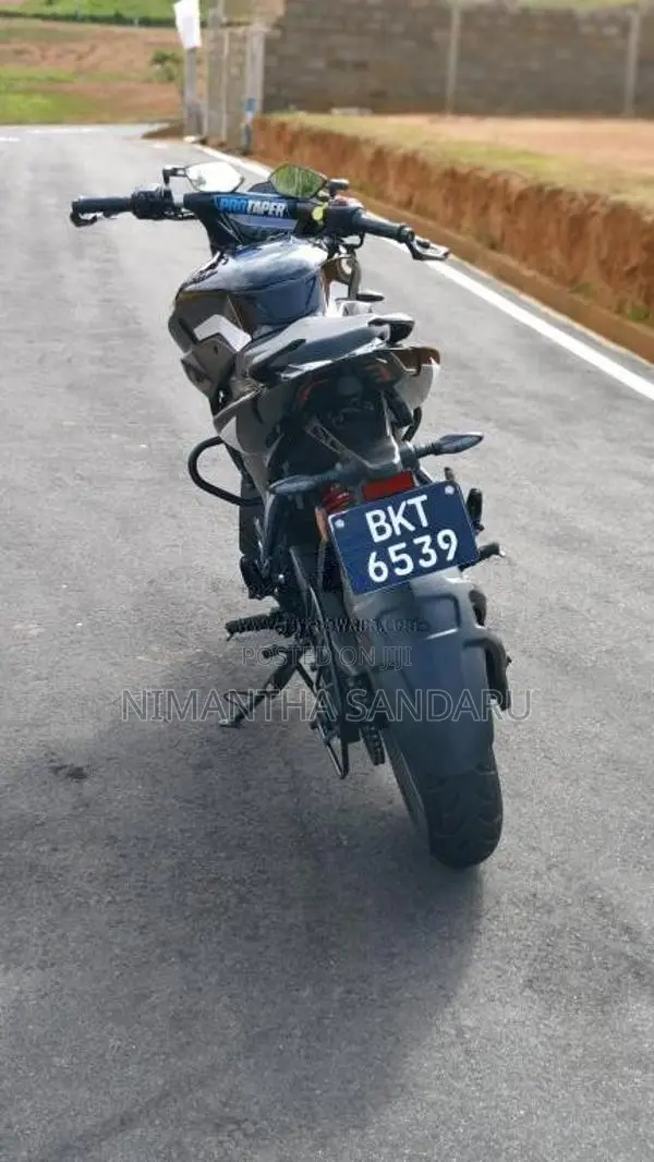 Bajaj Pulsar NS200 2026 Motorbike (Used)