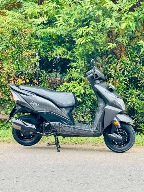 Honda Dio 2017 Motorbike (Used)
