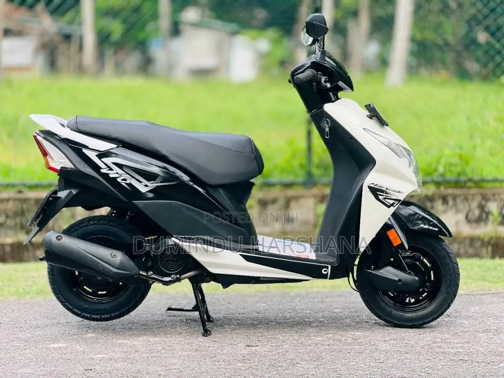 Honda Dio 2015 Motorbike (Used)