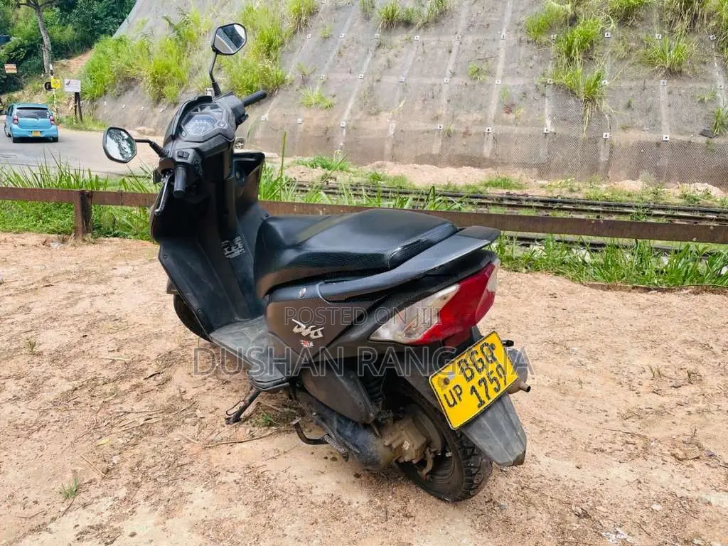 Honda Dio 2018 Motorbike (Used)