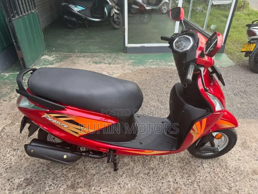 Hero Pleasure 2014 Motorbike (Used)