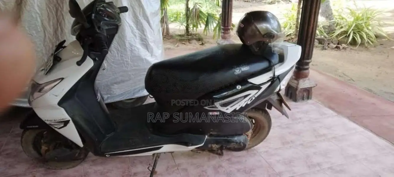 Honda Dio 2016 Motorbike (Used)