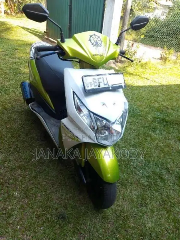 Honda Dio 2017 Motorbike (Used)
