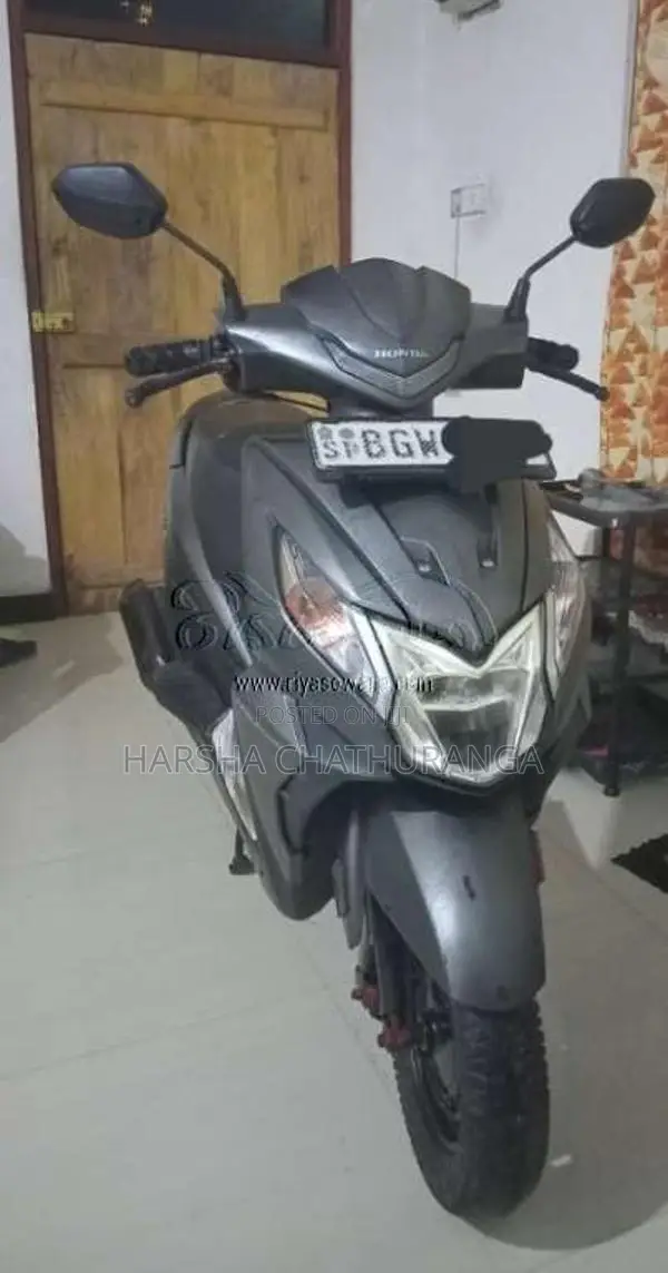 Honda Dio 2018 motorcycle (Used)