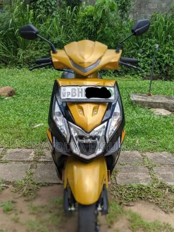 Honda Dio 2019 Motorbike (Used)