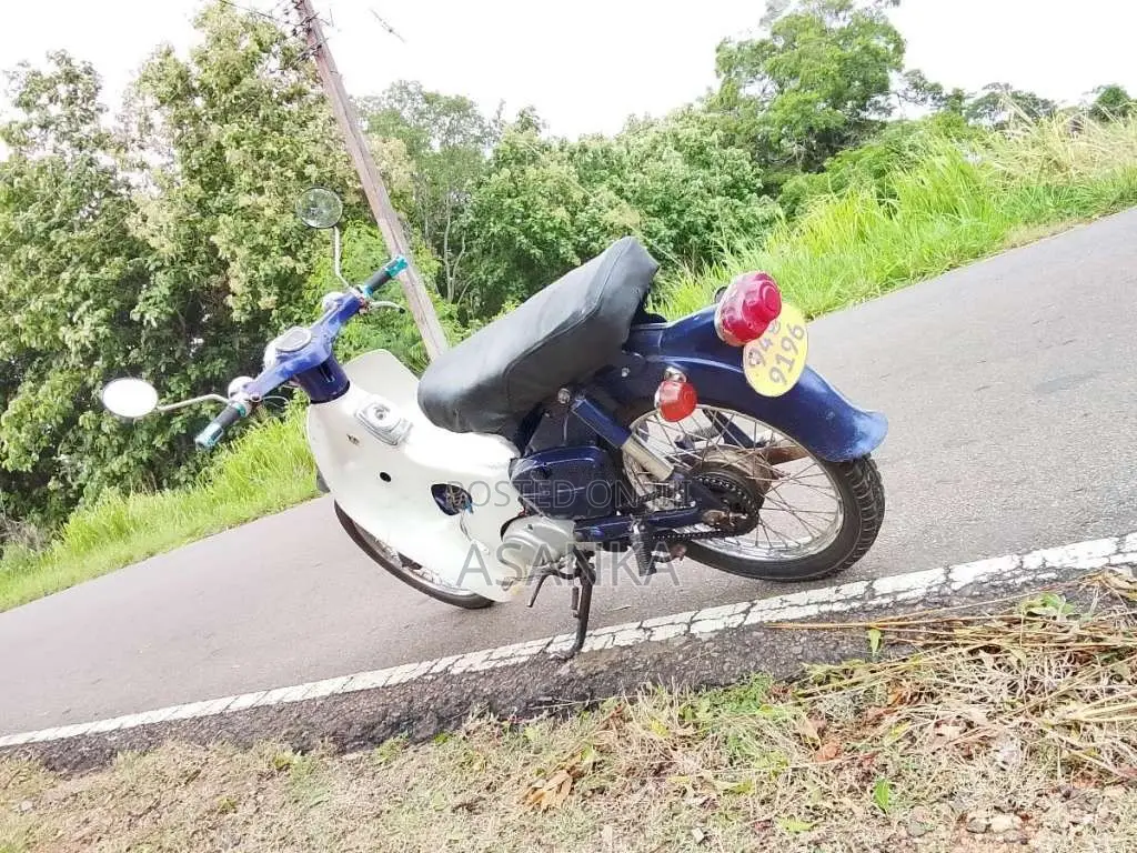 Honda C90 1991 Motorbike (Used)