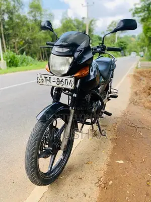 Hero-Honda CBZ 2007 Motorbike (Used)