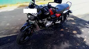 Bajaj V15 2017 Motorbike (Used)