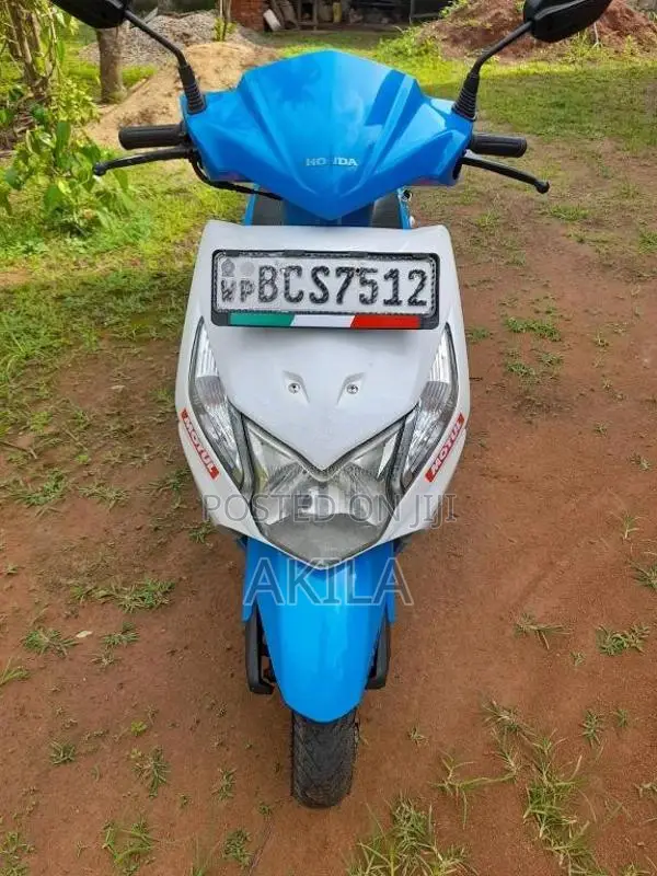 Honda Dio 2015 Motorbike (Used)