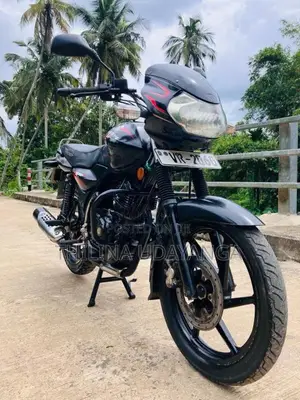 Bajaj Discover 2010 Motorbike (Used)