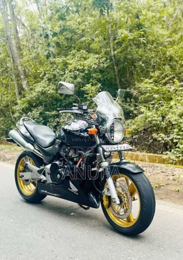 Honda Hornet 2010 Motorbike (Used)