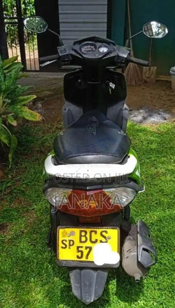 Honda Dio 2015 Motorbike (Used)