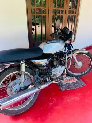Bajaj Boxer 2003 Motorbike (Used)