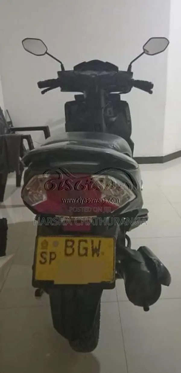 Honda Dio 2018 motorcycle (Used)