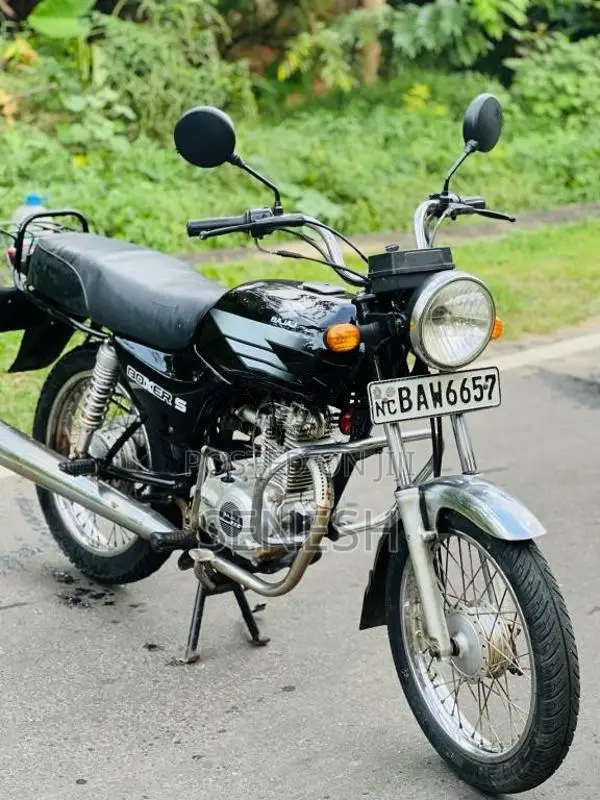 Bajaj Boxer 2014 Motorbike (Used)