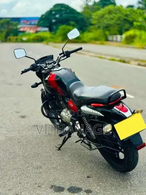 Bajaj V15 2016 Motorbike (Used)