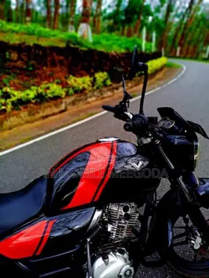 Bajaj V15 2016 Motorbike (Used)