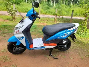 Honda Dio 2015 Motorbike (Used)