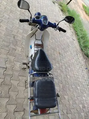 Honda Super Cub 50 2000 Motorbike (Used)