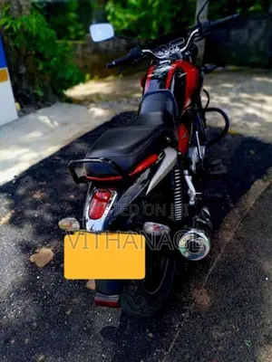 Bajaj V15 2017 Motorbike (Used)