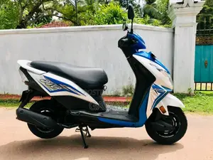 Honda Dio 2017 Motorbike (Used)