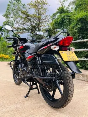 Bajaj Discover 2010 Motorbike (Used)