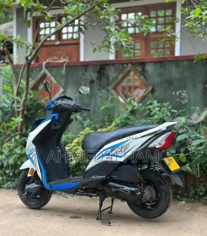 Honda Dio 2019 Motorbike (Used)