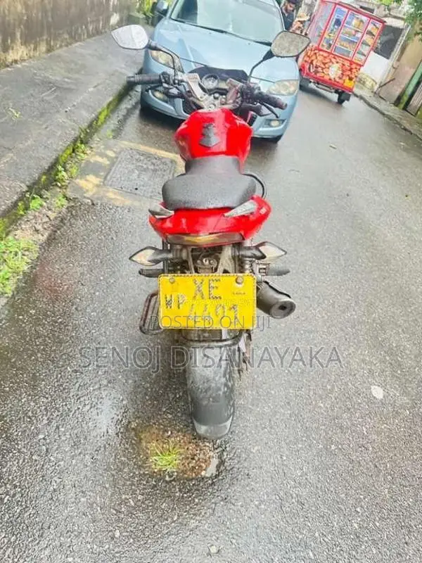 Bajaj Pulsar 135 LS 2012 Motorbike (Used)