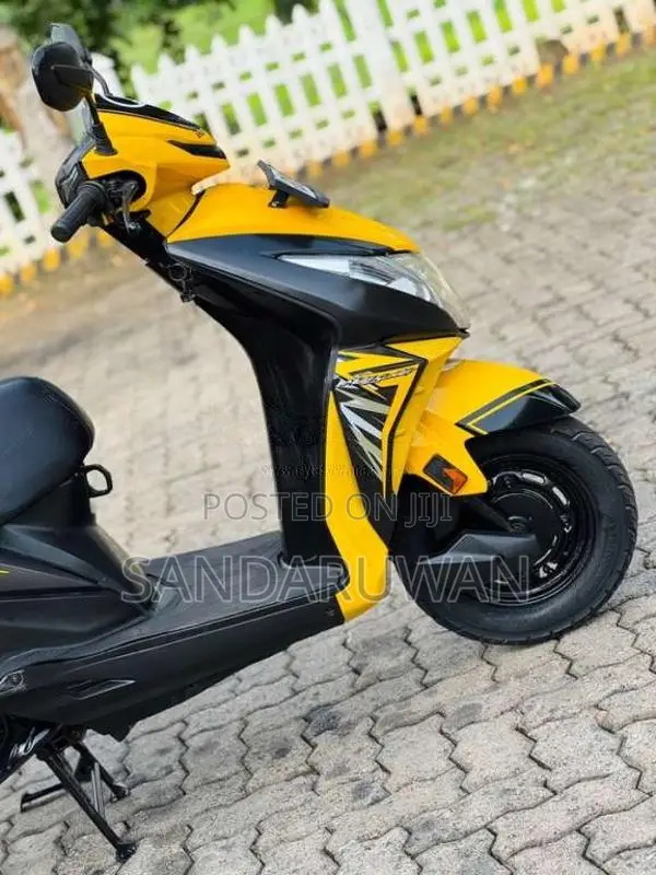 Honda Dio 2019 Motorbike (Used)