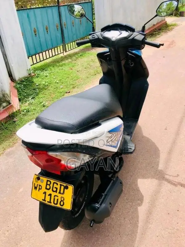 Honda Dio 2017 Motorbike (Used)