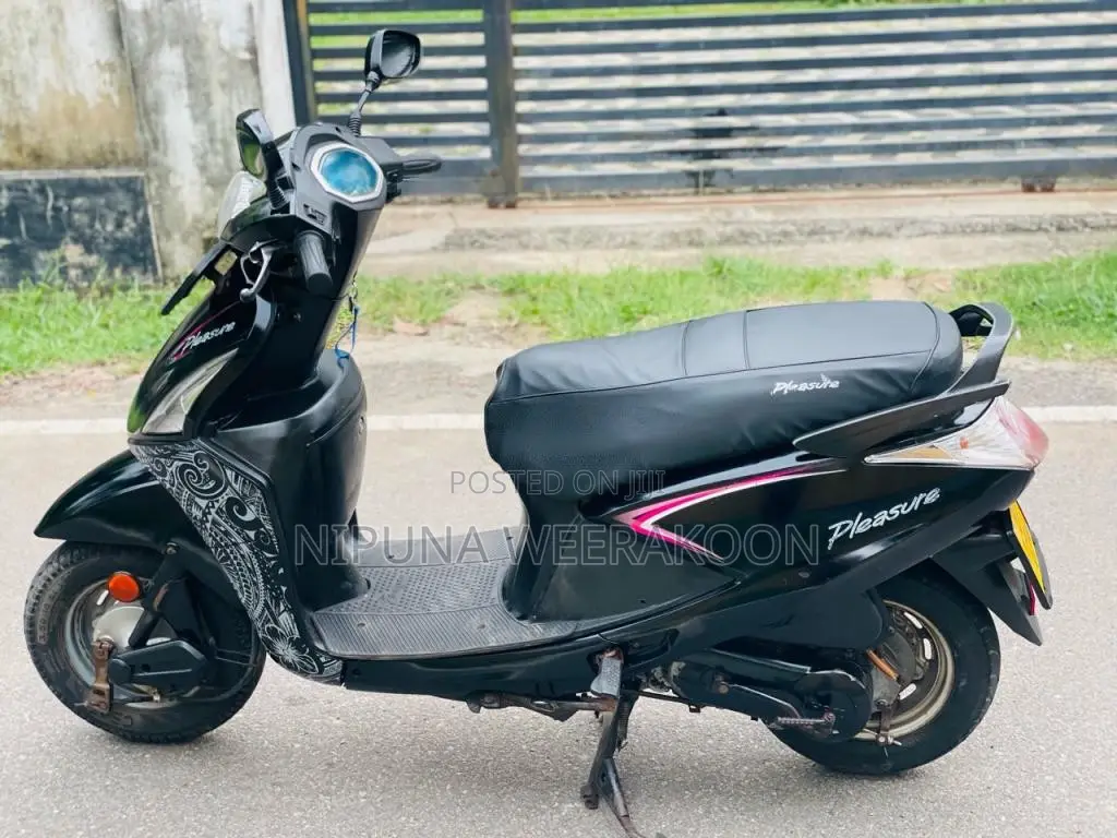 Hero Pleasure 2016 Motorbike (Used)