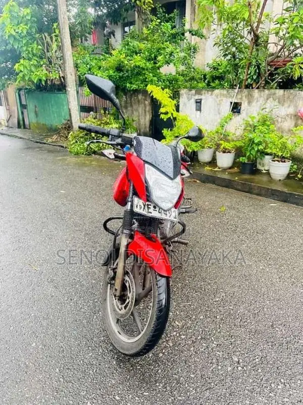 Bajaj Pulsar 135 LS 2012 Motorbike (Used)