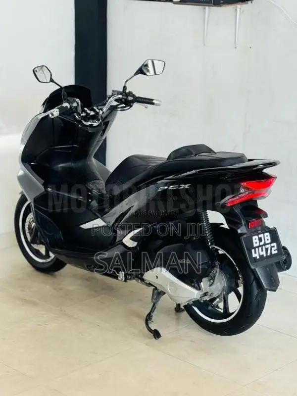 Honda PCX 125 2019 Motorbike (Used)