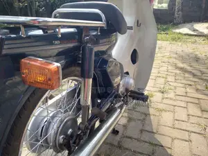 Honda Super Cub 90 2006 Motorbike (Used)