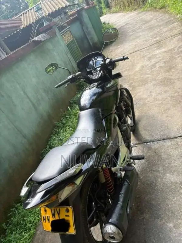Hero-Honda CBZ Xtreme 2011 Motorbike (Used)
