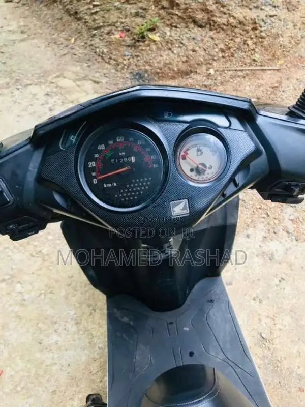Honda Dio 2017 Motorbike (Used)