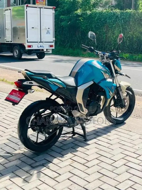 Yamaha FZ-S Version 2.0 2018 Motorbike (Used)