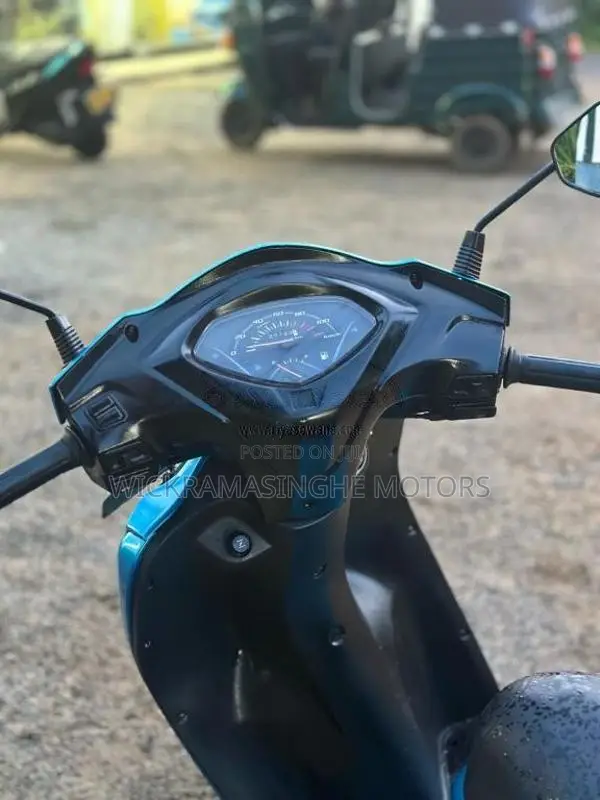Honda Activa 2015 Motorbike (Used)