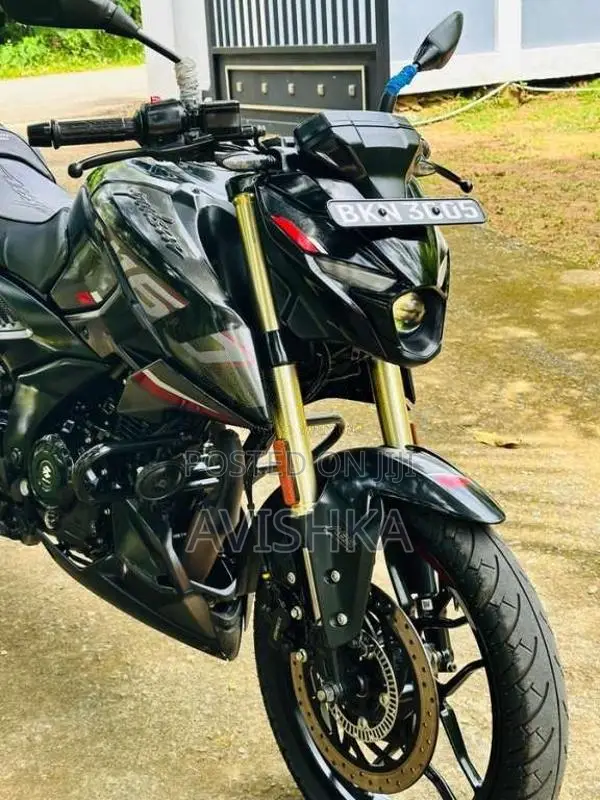 Bajaj Pulsar N160 2026 Motorbike (Used)