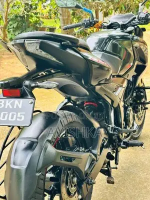 Bajaj Pulsar N160 2026 Motorbike (Used)